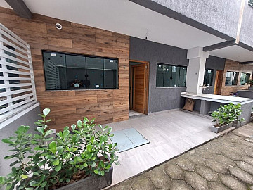 Casa Triplex � Venda